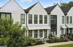 107 Pearl, Woodstock, GA 30188