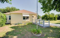1214 W James Ave, Enid, OK 73703