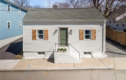 27 Padelford Street, Providence, RI 02906