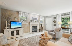 133 Commons Circle, Saline, MI 48176