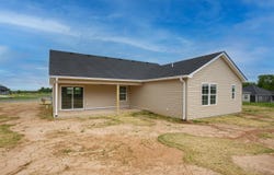 121 Madeline Court, Russellville, KY 42276