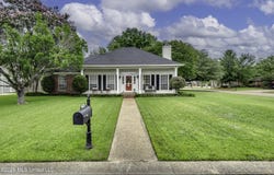 690 Olympic Drive, Flowood, MS 39232