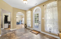 3711 Hernando Road, Holly Springs, MS 38635
