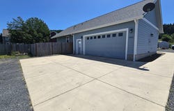 4581 KALMIA ST, Sweet Home, OR 97386