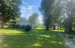 240 Hurricane Road, Waynesburg, KY 40489