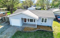 440 N Colby Ave, Valley Center, KS 67147