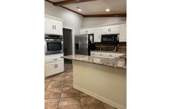 513 Robin Road, Dumas, TX 79029