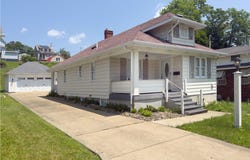 1604 Ross Hill Rd, Patterson Twp, PA 15010
