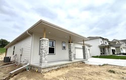 1877 HEMLOCK Street, COUNCIL BLUFFS, IA 51503
