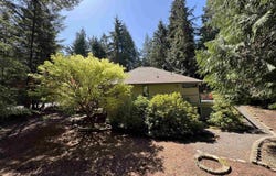 201 Buck Loop Rd, Sequim, WA 98382