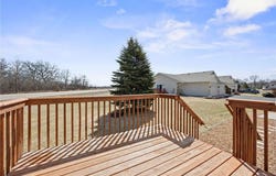 38251 Explorer Circle, North Branch, MN 55056