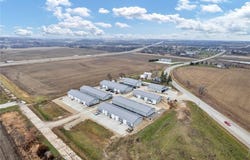 3230 N Center Point Road, Robins, IA 52328