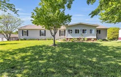 495 Old US-50 Highway, Williamsburg, KS 66095