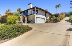 1141 Luneta Drive, Del Mar, CA 92014