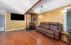 43983 State Route 18, Wellington, OH 44090