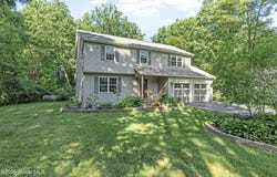 3 Pineridge Court, Greenfield, NY 12833