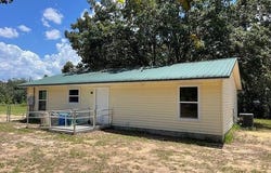 107 MILTON Avenue, Interlachen, FL 32148