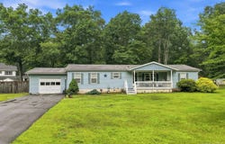 27 Delaware Drive, Sparrowbush, NY 12780