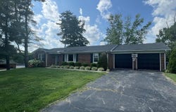 220 Forrest Drive, Lawrenceburg, KY 40342