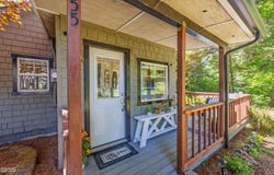 155 SE HAZELTON AVE, Depoe Bay, OR 97341