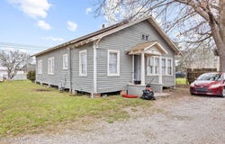 202 Carmel Drive, Lafayette, LA 70501
