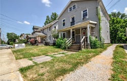 1120 East Avenue, Elyria, OH 44035