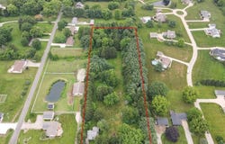 1811 Randolph Road, Mogadore, OH 44260