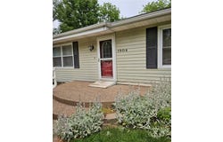 1504 Dean Avenue, Hannibal, MO 63401