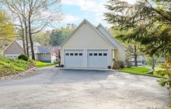 272 Brandon Ct., Bracey, VA 23919