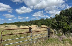 681 N County Road 1080, Kingsville, TX 78363