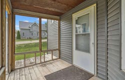 114 W Johnson St, Norway, IA 52318