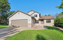 1504 Monarch Street, Shakopee, MN 55379