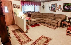 205 W Julian Street, Le Grand, IA 50142