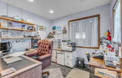 109 E Railroad Ave, Silver Lake, KS 66539