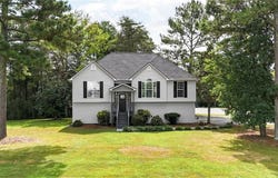 219 Orchard Way SE, Calhoun, GA 30701