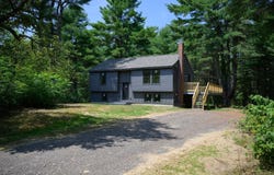 8 Woodland Avenue, Standish, ME 04084