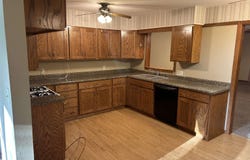 918 James, Vermillion, SD 57069-1012