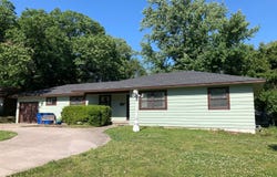 110 S. PLUMMER AVE., Chanute, KS 66720