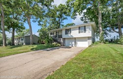 212 ARDEN DRIVE, Jefferson City, MO 65109