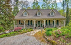 470 Henderson Street, Saluda, NC 28773