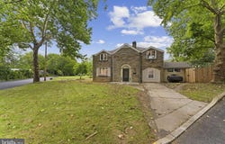 704 EVERGREEN STREET, EMMAUS, PA 18049