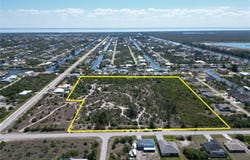 10378 SUNDAY DRIVE, PORT CHARLOTTE, FL 33981