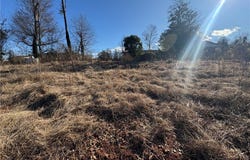 534 E S 5th Street, Seneca, SC 29678