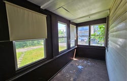 58 Elm St, Harrison Twp, PA 15065