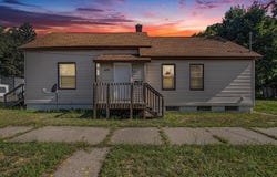 604 Mclaughlin Avenue, Muskegon, MI 49442