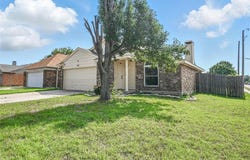 7741 Misty Ridge Drive N, Fort Worth, TX 76137