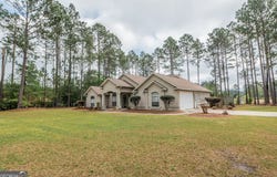 141 Dogwood, Eastman, GA 31023