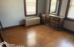 220 W State Street, Algona, IA 50511