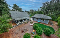 88082 LEEWARD Dr, Florence, OR 97439