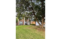 2630 Winslow Drive, Grand Prairie, TX 75052